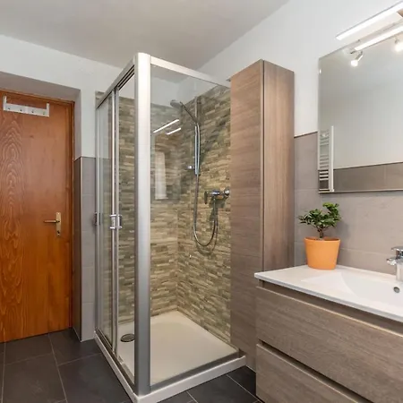 Ciesa La Rocia Apartmán *